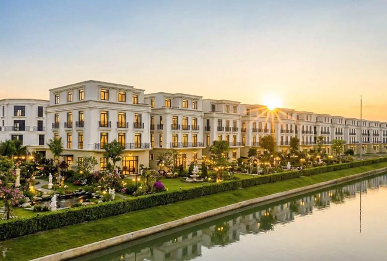 Nhà vườn Đảo Vua Vin Vũ Yên | Long mạch bên hông - Tài lộc bên hiên Nhà vườn Đảo Vua Vin Vũ Yên | Long mạch bên hông - Tài lộc bên hiên